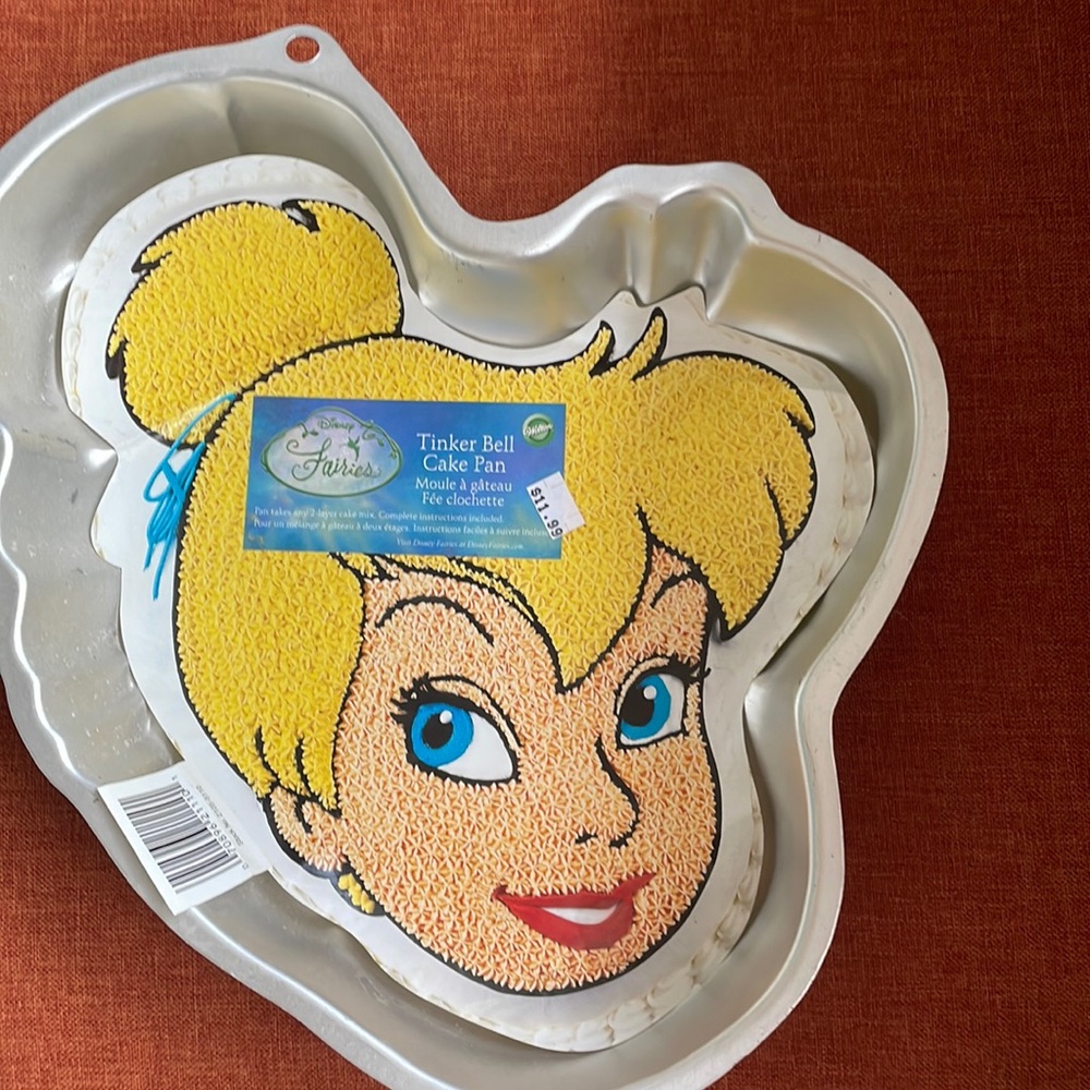 Thinker Bell cake pan
